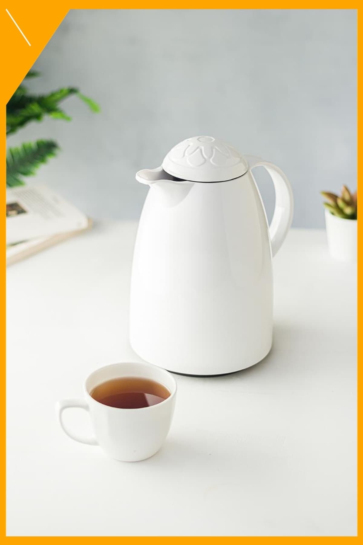 İçi Cam Termos 1 LT Soft Beyaz, 12 Saat Sıcak & 24 Saat Soğuk Tutma Özelliği